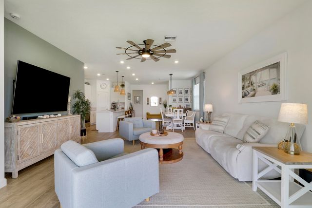 1960 SE Crosswood Way, Port St. Lucie, Port St Lucie, FL 34984