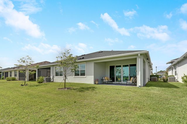 1960 SE Crosswood Way, Port St. Lucie, Port St Lucie, FL 34984