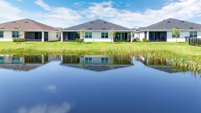 1960 SE Crosswood Way, Port St. Lucie, Port St Lucie, FL 34984