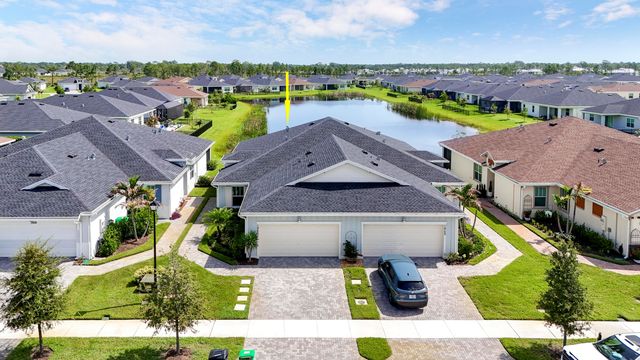 1960 SE Crosswood Way, Port St. Lucie, Port St Lucie, FL 34984