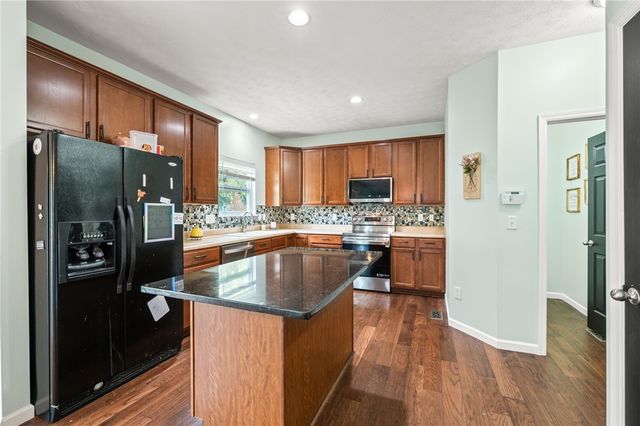 230 Bailey Lane, Springboro, OH 45066