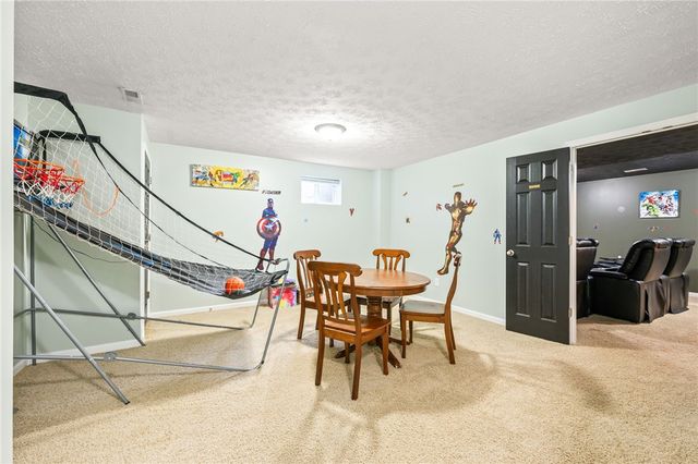 230 Bailey Lane, Springboro, OH 45066