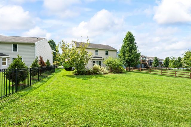 230 Bailey Lane, Springboro, OH 45066