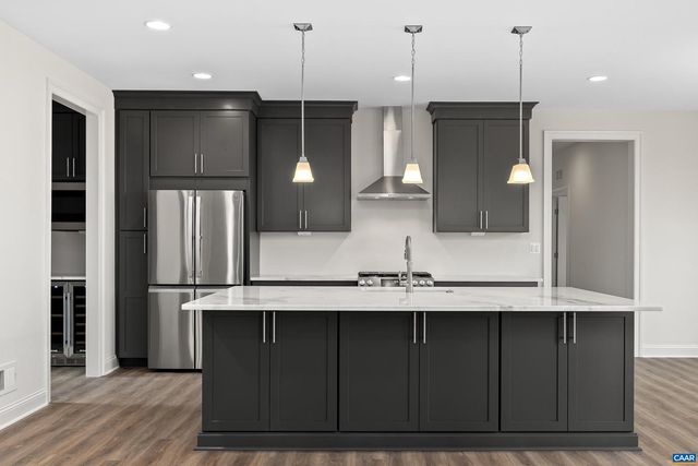 12 LANGDON WOODS DR, Dyke, VA 22935