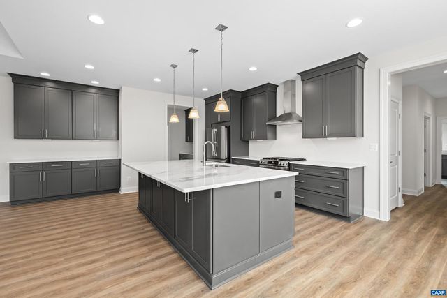 12 LANGDON WOODS DR, Dyke, VA 22935