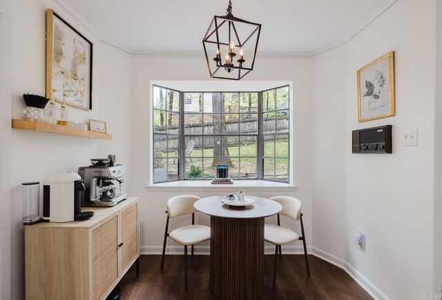 18 Shawnee Forest Cove, Little Rock, AR 72212