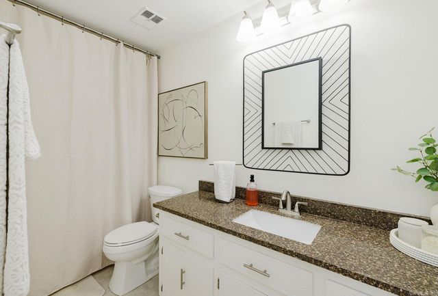 18 Shawnee Forest Cove, Little Rock, AR 72212