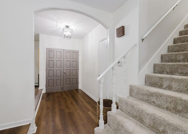 18 Shawnee Forest Cove, Little Rock, AR 72212