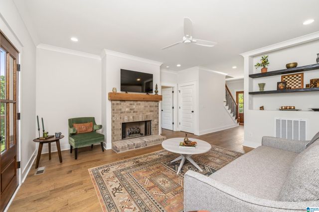 1584 FOREST RIDGE ROAD, Homewood, AL 35226