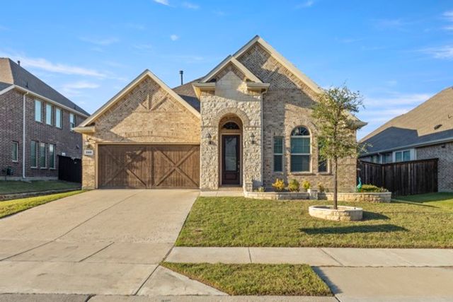 3305 Brookglen Drive, Lewisville, TX 75010