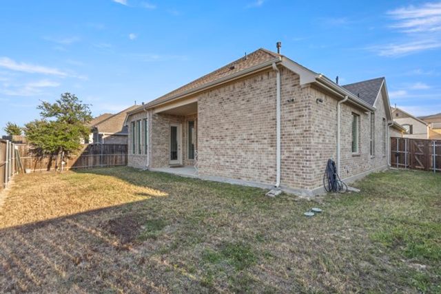 3305 Brookglen Drive, Lewisville, TX 75010