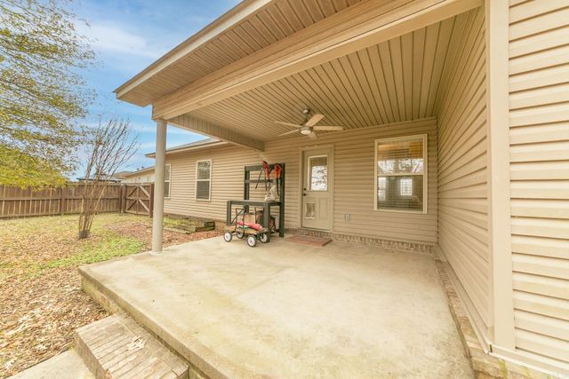 49 Castleton Drive, Ward, AR 72176