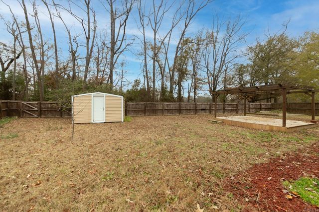 49 Castleton Drive, Ward, AR 72176