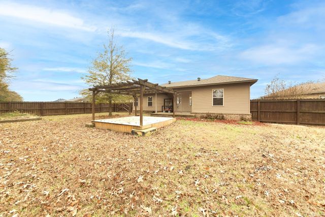 49 Castleton Drive, Ward, AR 72176