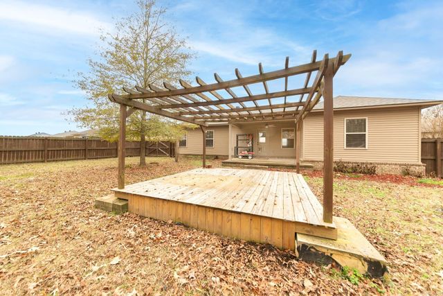 49 Castleton Drive, Ward, AR 72176
