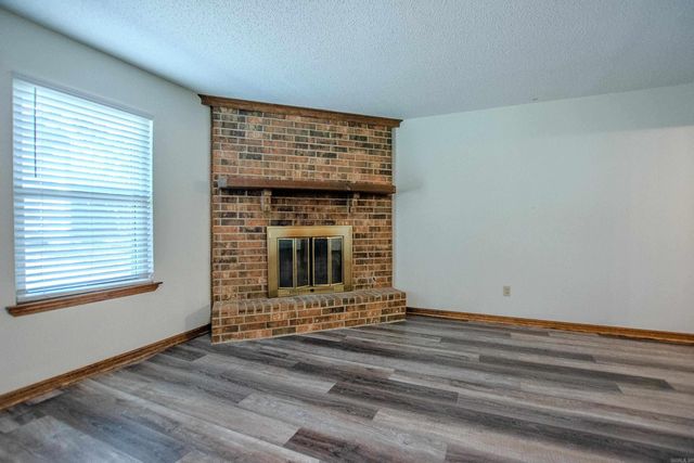 106 Robin Glen Dr., Sherwood, AR 72120