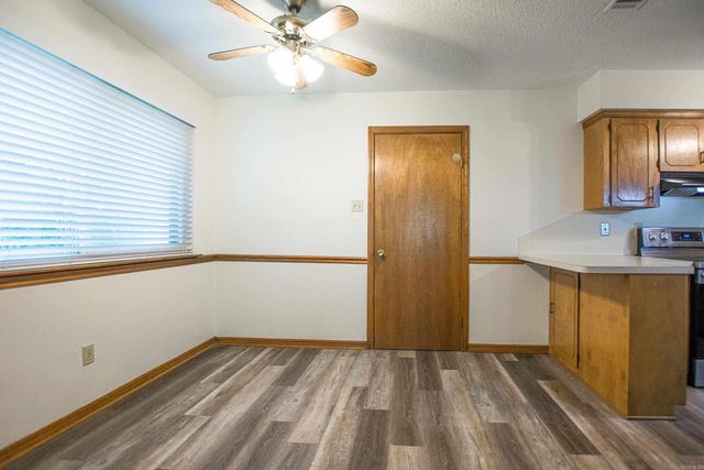 106 Robin Glen Dr., Sherwood, AR 72120
