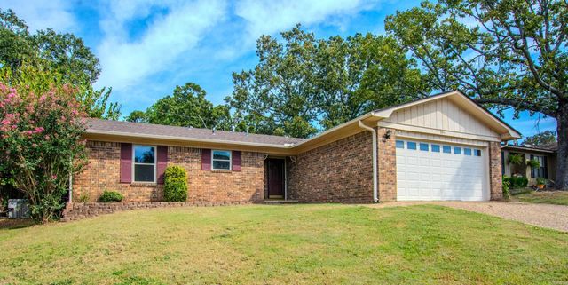 106 Robin Glen Dr., Sherwood, AR 72120