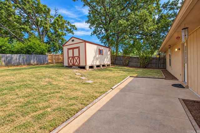 106 Robin Glen Dr., Sherwood, AR 72120