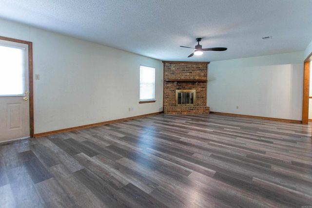 106 Robin Glen Dr., Sherwood, AR 72120