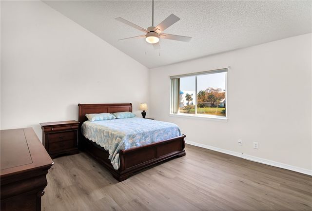 6309 N River Run Drive 6309, Sebastian, FL 32958