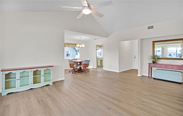 6309 N River Run Drive 6309, Sebastian, FL 32958