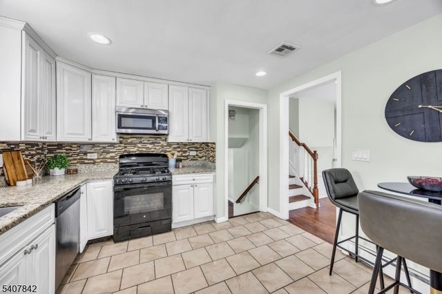 1022 Frank St, Roselle Boro, NJ 07203