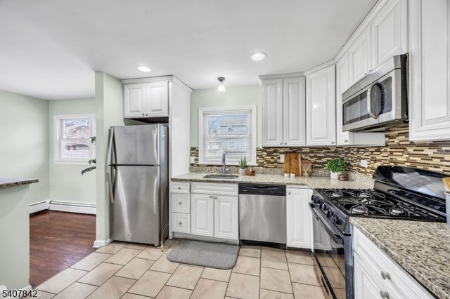 1022 Frank St, Roselle Boro, NJ 07203