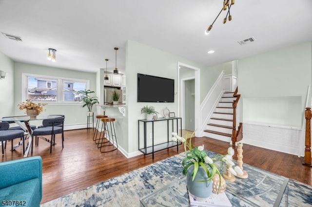 1022 Frank St, Roselle Boro, NJ 07203