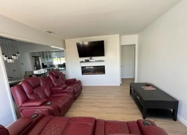 3662 Karen, Long Beach, CA 90808