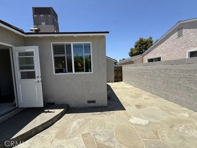 3662 Karen, Long Beach, CA 90808