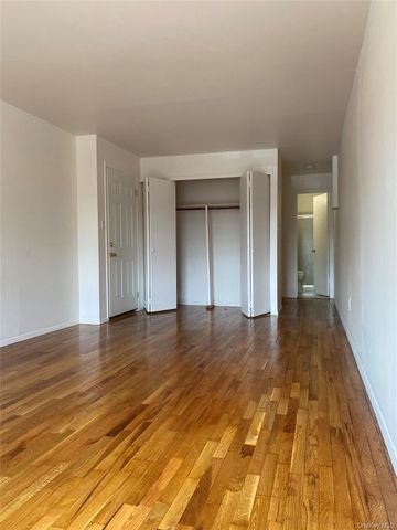 84 24 98th Street Apt 1, Woodhaven, NY 11421