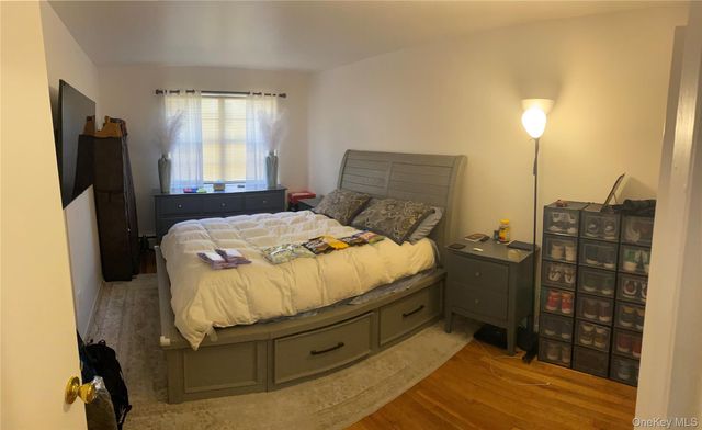 84 24 98th Street Apt 1, Woodhaven, NY 11421