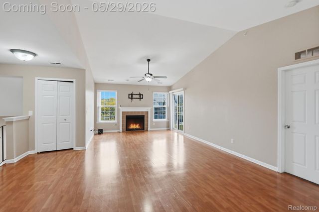 2287 Leighton Drive, Shelby Charter Township, MI 48317