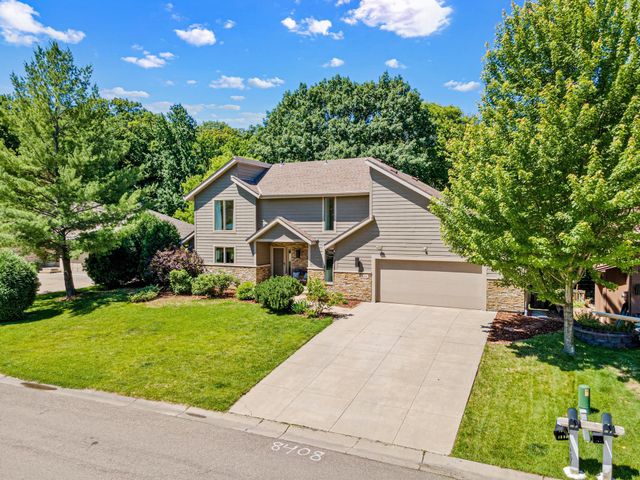8408 Xylon Circle S, Bloomington, MN 55438