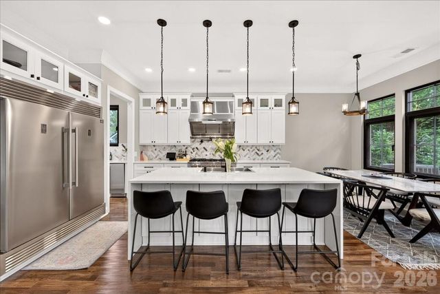 2200 Stratford Avenue, Charlotte, NC 28205