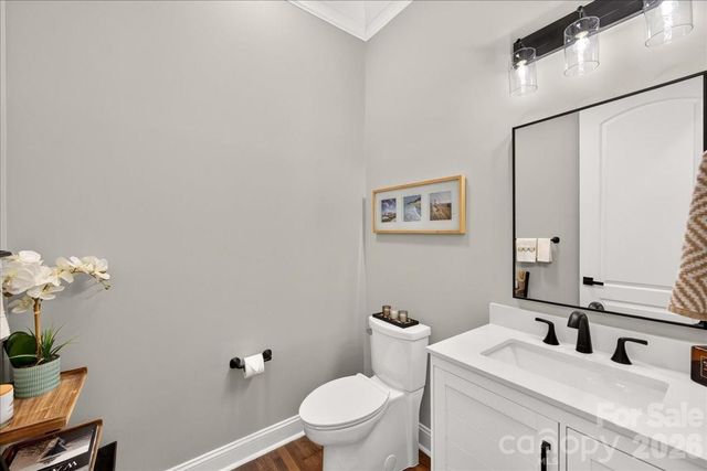 2200 Stratford Avenue, Charlotte, NC 28205