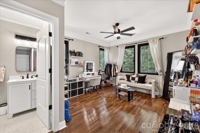 2200 Stratford Avenue, Charlotte, NC 28205