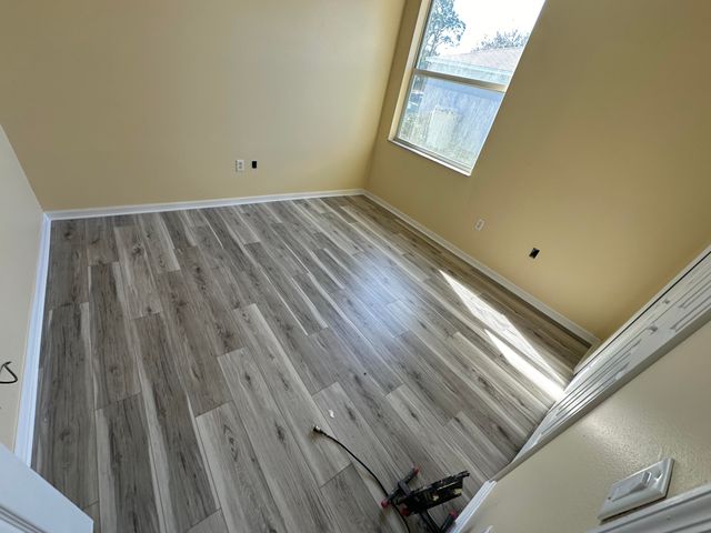 931 NW Dorchester Road NW, Palm Bay, FL 32907