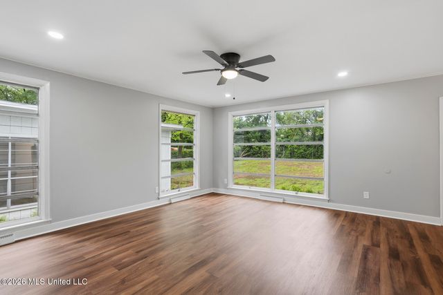 4546 Meadowridge Drive, Jackson, MS 39206
