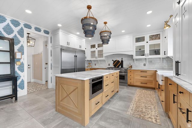 648 W 250 N, Lindon, UT 84042