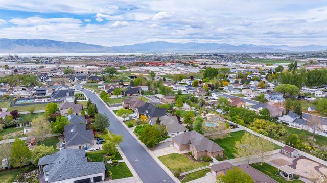 648 W 250 N, Lindon, UT 84042