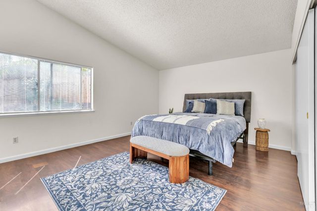 101 Thresher Dr, Vallejo, CA 94591
