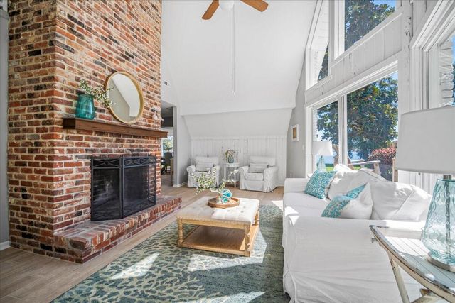 1184 Perch Drive, Manning, SC 29102