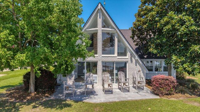 1184 Perch Drive, Manning, SC 29102