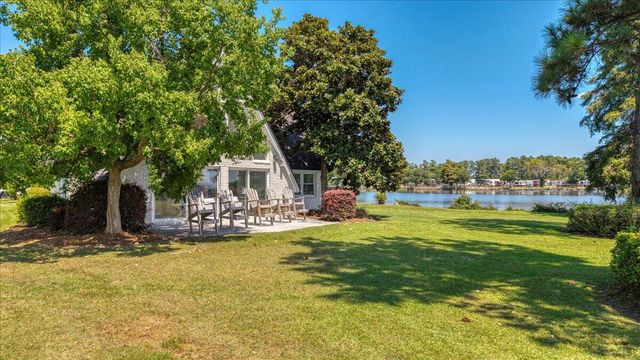 1184 Perch Drive, Manning, SC 29102