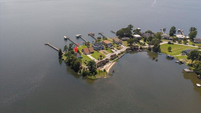 1184 Perch Drive, Manning, SC 29102