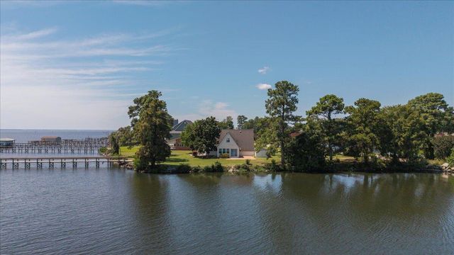 1184 Perch Drive, Manning, SC 29102