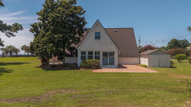 1184 Perch Drive, Manning, SC 29102
