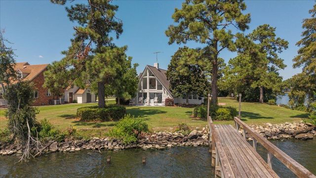 1184 Perch Drive, Manning, SC 29102